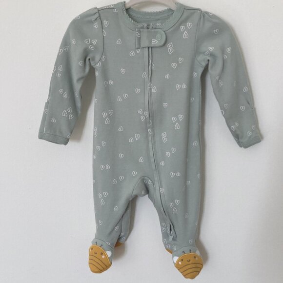 Carter's Baby Girl Sleeper and Jumpsuit Bundle - Newborn - Picture 4 of 14